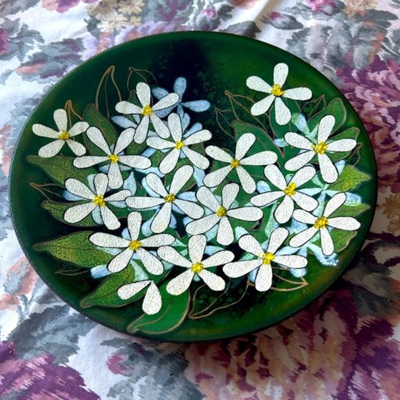 Vintage Debbie Sheezel Daisy Enamel on Copper Bowl/plate 10"